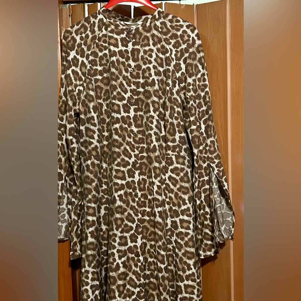 H&M Brown Animal Print Maxi Dress - Picture 15 of 16